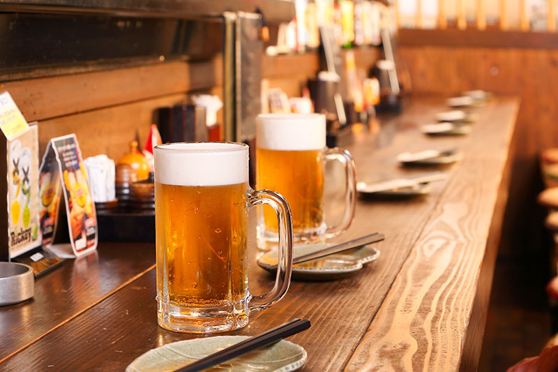 居酒屋のビール